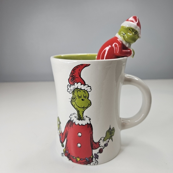 Dr. Seuss The Grinch Who Stole Christmas Coffee Mugs Grinchmas Set of 2 - Picture 11 of 15